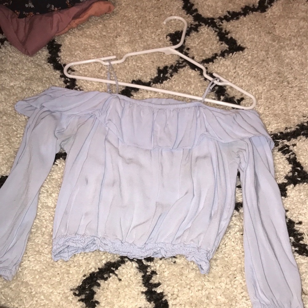 Off the shoulder long sleeve